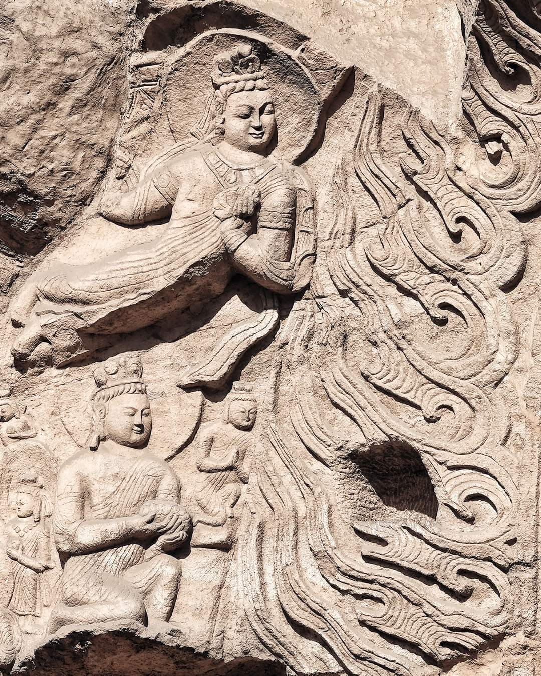 ចម្លាក់បុរាណស្ថាបត្យកម្ម