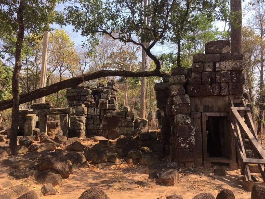 ទិដ្ឋភាពប្រាង្គប្រាសាទ