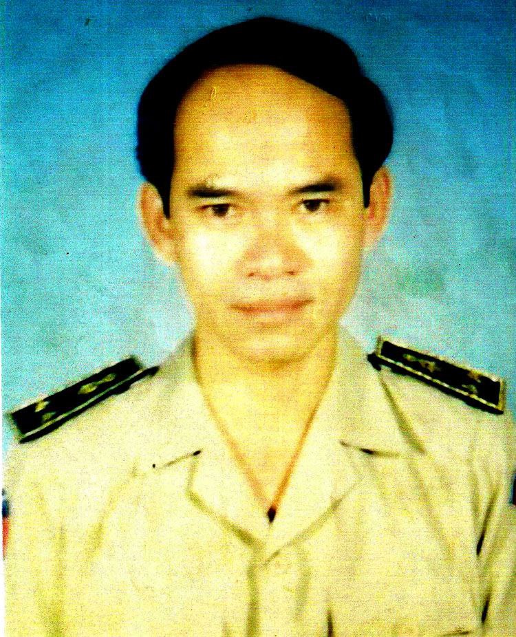 រូបថតលោក ងួន សឿរ អតិតជា អគ្គស្នងការរងនគរបាលជាតិ